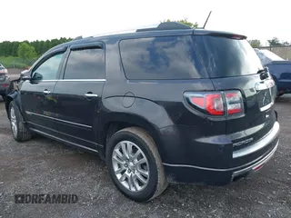 2016 GMC Acadia Denali z VIN 1GKKVTKDXGJ146619, wystawiony jako IAAI lot #39902882 z przebiegiem 123 957 mil mil oraz . Historia ofert i sprzedaży dostępna na DreamBid. Obrazek 3.