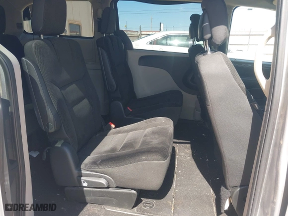 2018 Dodge Grand Caravan SE with VIN 2C4RDGBG3JR188244, listed as a IAAI auction lot 41982738 with 125,586 mi miles. Bid and sale history available at carsss.com. Image 8.