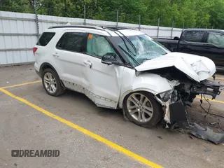 2017 Ford Explorer XLT with VIN 1FM5K8D8XHGC84301, listed as a IAAI auction lot 42270431 with Not provided miles and . Bid and sale history available at DreamBid. Image 1.