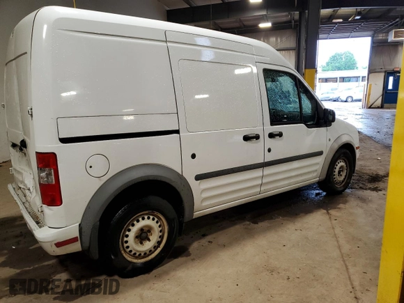 2013 Ford Transit Connect XLT z VIN NM0LS7BN1DT135692, wystawiony jako Copart lot #56526015 z przebiegiem 237 330 mil mil oraz Szkoda całkowita • Salvage title. Historia ofert i sprzedaży dostępna na DreamBid. Obrazek 3.