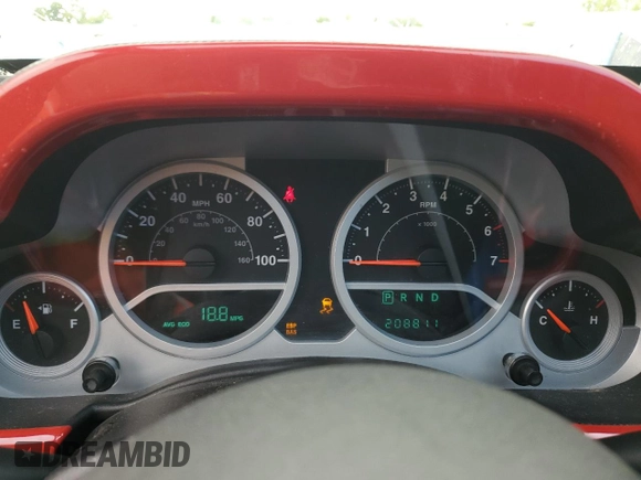 2007 Jeep Wrangler Unlimited Sahara with VIN 1J4GB59177L226122, listed as a Copart auction lot 55529575 with 208,811 mi miles and Salvage title. Bid and sale history available at DreamBid. Image 9.