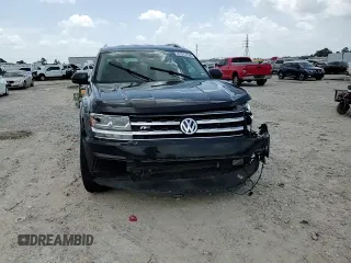 2019 Volkswagen Atlas SE with VIN 1V2XR2CA0KC560587, listed as a Copart auction lot 61511165 with 101,731 mi miles and Salvage title. Bid and sale history available at DreamBid. Image 15.