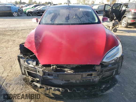 2017 Tesla Model S 60 with VIN 5YJSA1E15HF210006, listed as a Copart auction lot 85096644 with 225,497 mi miles and Salvage title. Bid and sale history available at DreamBid. Image 5.