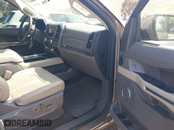 2019 Ford Expedition Limited z VIN 1FMJU2AT7KEA58041, wystawiony jako IAAI lot #42024953 z przebiegiem 71 036 mil mil oraz . Historia ofert i sprzedaży dostępna na DreamBid. Obrazek 5.