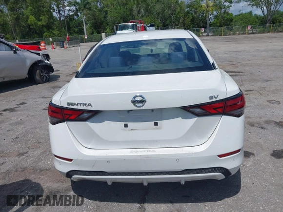 2020 Nissan Sentra SV z VIN 3N1AB8CV6LY292612, wystawiony jako IAAI lot #41924671 z przebiegiem 104 253 mil mil oraz . Historia ofert i sprzedaży dostępna na DreamBid. Obrazek 16.