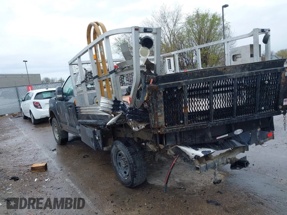 2022 Ford F-250 XL с VIN 1FDBF2B65NEE21187, выставлен на аукционе IAAI как лот 41921169 с пробегом 57 394 миль миль и . История ставок и продаж доступна на DreamBid. Изображение 3.
