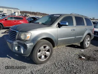 2009 Chrysler Aspen Limited with VIN 1A8HW58P99F713174, listed as a Copart auction lot 83084254 with 211,882 mi miles and Salvage Title. Bid and sale history available at DreamBid. Image 1.