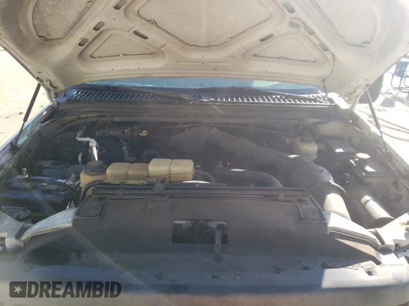 2001 Ford F-250 XL with VIN 1FTNX21L31EA53026, listed as a Copart auction lot 75316914 with 288,919 mi miles and Salvage title. Bid and sale history available at DreamBid. Image 11.