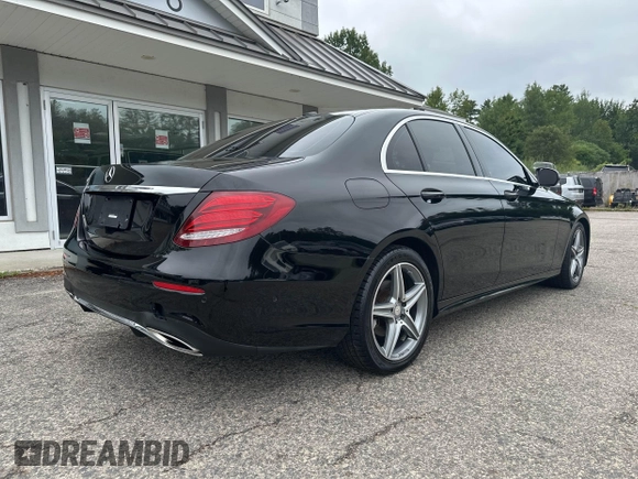 2017 Mercedes-Benz E 300 Luxury with VIN WDDZF4JB0HA036490, listed as a IAAI auction lot 42723270 with 133,703 mi miles and . Bid and sale history available at DreamBid. Image 4.
