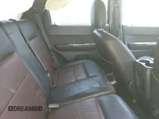 2008 Ford Escape XLT с VIN 1FMCU931X8KB06459, выставлен на аукционе IAAI как лот 42055096 с пробегом 156 316 миль миль и . История ставок и продаж доступна на DreamBid. Изображение 8.