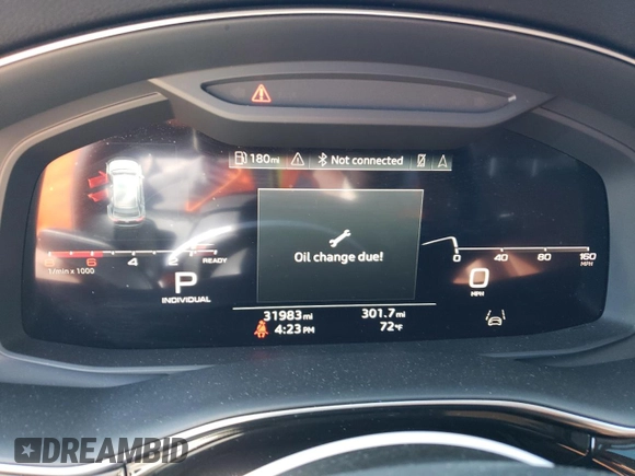 2023 Audi Q8 Premium Plus with VIN WA1EVBF13PD016600, listed as a Copart auction lot 72583044 with 31,983 mi miles and Salvage title. Bid and sale history available at DreamBid. Image 9.