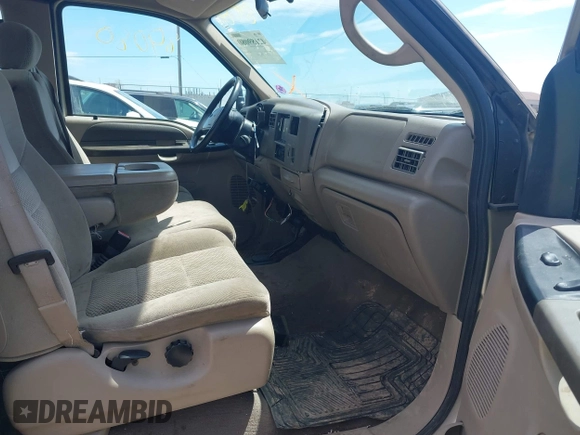 2001 Ford F-250 XL with VIN 1FTNX21L51EC35942, listed as a IAAI auction lot 42189080 with 168,231 mi miles and . Bid and sale history available at DreamBid. Image 5.