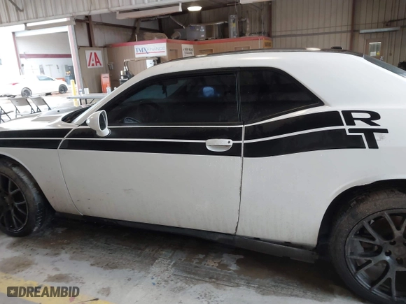 2011 Dodge Challenger with VIN 2B3CJ4DGXBH558348, listed as a IAAI auction lot 41532603 with 127,551 mi miles. Bid and sale history available at carsss.com. Image 14.