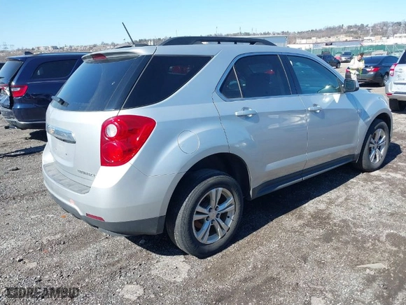 2015 Chevrolet Equinox LT with VIN 2GNFLFEK0F6217358, listed as a IAAI auction lot 41801688 with 149,506 mi miles. Bid and sale history available at carsss.com. Image 4.