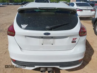 2017 Ford Focus ST with VIN 1FADP3L90HL269513, listed as a IAAI auction lot 42054174 with 77,597 mi miles and . Bid and sale history available at carsss.com. Image 16.