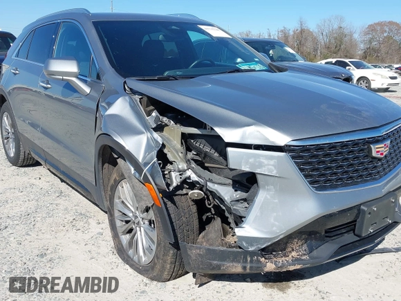2024 Cadillac XT4 FWD Premium Luxury with VIN 1GYFZCR44RF130066, listed as a IAAI auction lot 41735148 with 32,157 mi miles and . Bid and sale history available at carsss.com. Image 6.