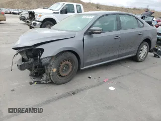 2014 Volkswagen Passat S z VIN 1VWAP7A31EC017152, wystawiony jako Copart lot #51634025 z przebiegiem Nie podano mil oraz Szkoda całkowita • Salvage title. Historia ofert i sprzedaży dostępna na DreamBid. Obrazek 1.