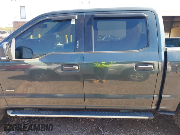 2015 Ford F-150 XLT with VIN 1FTEW1EG2FFC68540, listed as a IAAI auction lot 41586078 with 207,095 mi miles. Bid and sale history available at carsss.com. Image 14.