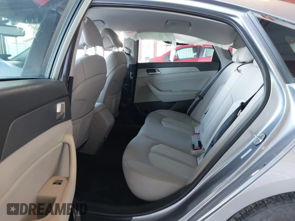2016 Hyundai Sonata Hybrid SE with VIN KMHE24L19GA041755, listed as a IAAI auction lot 41836917 with 109,863 mi miles. Bid and sale history available at carsss.com. Image 8.