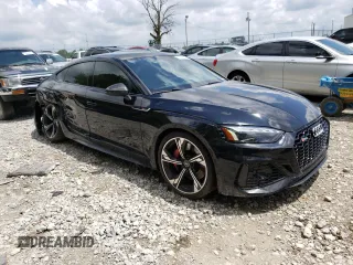 2023 Audi RS 5 Sportback z VIN WUAAWCF5XPA900600, wystawiony jako Copart lot #58295863 z przebiegiem 4808 mil mil oraz . Historia ofert i sprzedaży dostępna na DreamBid. Obrazek 4.