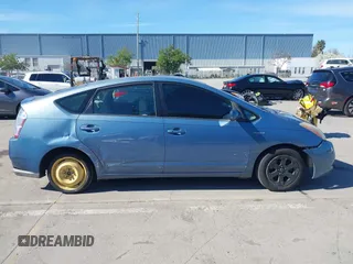 2008 Toyota Prius z VIN JTDKB20U687712324, wystawiony jako IAAI lot #41879892 z przebiegiem 270 900 mil mil oraz . Historia ofert i sprzedaży dostępna na DreamBid. Obrazek 13.