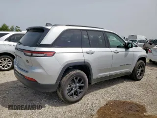 2024 Jeep Grand Cherokee Laredo X with VIN 1C4RJGAG2RC243586, listed as a Copart auction lot 56725245 with 10,735 mi miles and Salvage title. Bid and sale history available at DreamBid. Image 3.