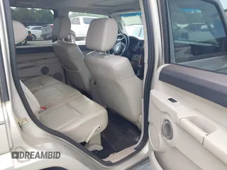 2006 Jeep Commander Limited с VIN 1J8HG58N76C359714, выставлен на аукционе IAAI как лот 42623888 с пробегом 132 101 миль миль и . История ставок и продаж доступна на DreamBid. Изображение 8.