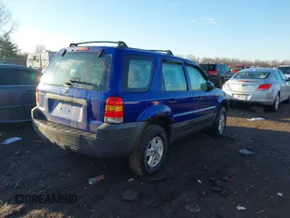 2006 Ford Escape XLS with VIN 1FMYU02Z76KB09633, listed as a IAAI auction lot 41651536 with 94,528 mi miles and . Bid and sale history available at DreamBid. Image 4.