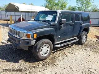 2007 Hummer H3 SUV with VIN 5GTDN13E678121846, listed as a IAAI auction lot 42001601 with 179,088 mi miles. Bid and sale history available at carsss.com. Image 2.