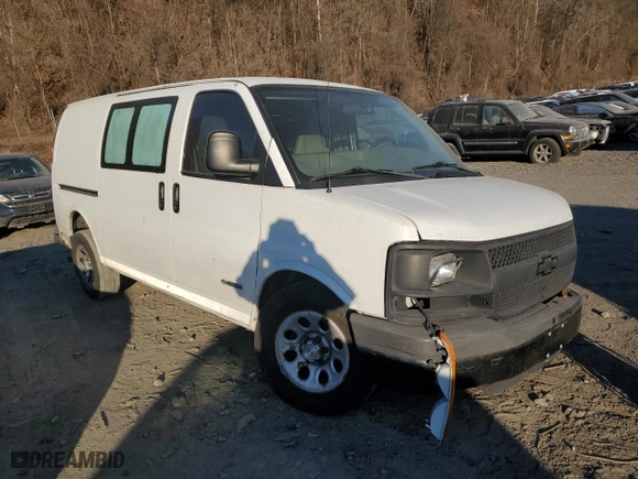 2009 Chevrolet Express Cargo Van with VIN 1GCFG15X491110333, listed as a Copart auction lot 88082765 with 77,188 mi miles and Salvage Title. Bid and sale history available at carsss.com. Image 4.