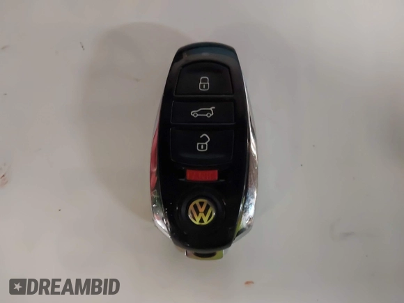 2011 Volkswagen Touareg Sport z VIN WVGFF9BP5BD001093, wystawiony jako IAAI lot #41916995 z przebiegiem 127 478 mil mil oraz . Historia ofert i sprzedaży dostępna na DreamBid. Obrazek 11.
