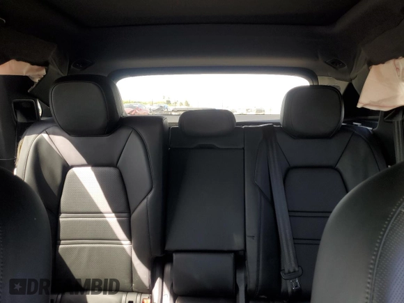 2020 Porsche Cayenne with VIN WP1AA2AY7LDA05290, listed as a Copart auction lot 50330835 with 70,155 mi miles and Salvage title. Bid and sale history available at DreamBid. Image 10.