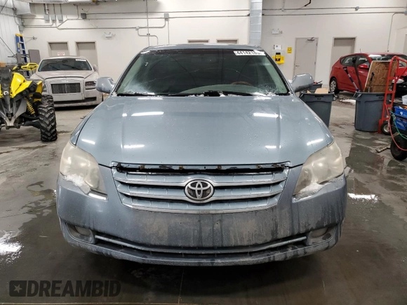 2007 Toyota Avalon XL with VIN 4T1BK36B97U230583, listed as a Copart auction lot 44142185 with 284,488 mi miles and Salvage Title. Bid and sale history available at carsss.com. Image 5.