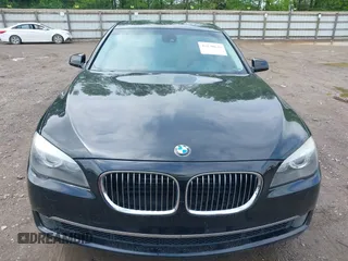 2010 BMW 7 Series 750Li с VIN WBAKB8C55ACY63172, выставлен на аукционе IAAI как лот 42130636 с пробегом 111 276 миль миль и . История ставок и продаж доступна на DreamBid. Изображение 6.