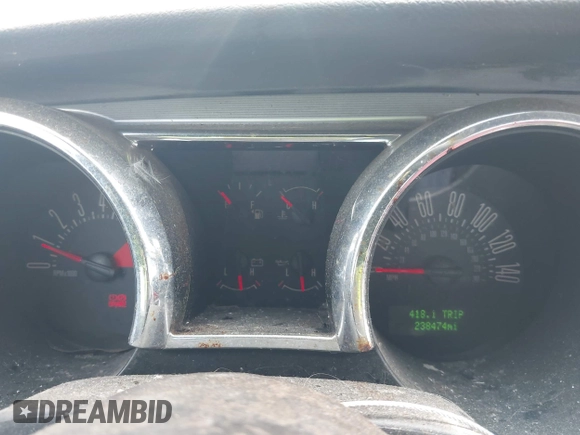 2007 Ford Mustang GT Deluxe с VIN 1ZVHT82H875281518, выставлен на аукционе IAAI как лот 42633779 с пробегом 238 474 миль миль и . История ставок и продаж доступна на DreamBid. Изображение 7.