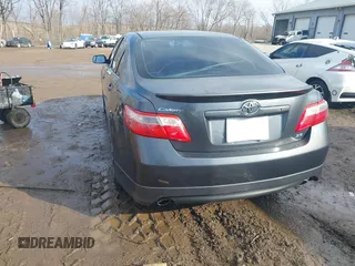 2008 Toyota Camry LE with VIN 4T1BK46K28U058291, listed as a IAAI auction lot 41665635 with 226,168 mi miles. Bid and sale history available at carsss.com. Image 3.