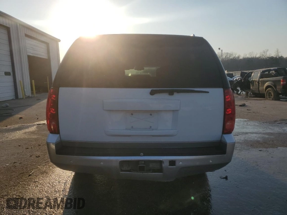 2007 GMC Yukon XL SLT with VIN 1GKFC16047J223455, listed as a Copart auction lot 48576125 with 0 mi miles and Salvage Title. Bid and sale history available at carsss.com. Image 6.
