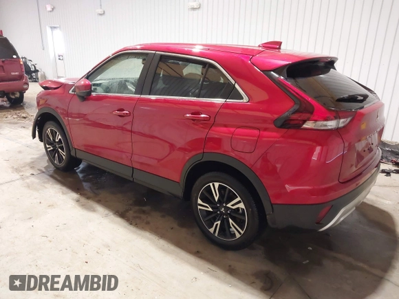 2024 Mitsubishi Eclipse Cross SE z VIN JA4ATWAAXRZ037663, wystawiony jako IAAI lot #41315137 z przebiegiem 23 678 mil mil oraz . Historia ofert i sprzedaży dostępna na DreamBid. Obrazek 3.