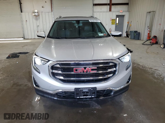 2018 GMC Terrain SLT with VIN 3GKALVEV8JL303985, listed as a Copart auction lot 82407404 with 102,545 mi miles and Salvage Title. Bid and sale history available at carsss.com. Image 5.