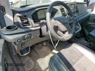 2023 Ford Transit Cargo с VIN 1FTYE1C80PKA80765, выставлен на аукционе Copart как лот 60567345 с пробегом 24 043 миль миль и Чистый • Clean title. История ставок и продаж доступна на DreamBid. Изображение 8.