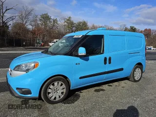 2018 Ram ProMaster City Cargo Van Tradesman SLT with VIN ZFBERFBB1J6H93794, listed as a Copart auction lot 84443164 with 119,656 mi miles and Clean Title. Bid and sale history available at carsss.com. Image 1.