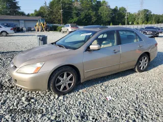 2003 Honda Accord EX with VIN 1HGCM665X3A102848, listed as a Copart auction lot 62400975 with 294,581 mi miles and Salvage title. Bid and sale history available at DreamBid. Image 1.