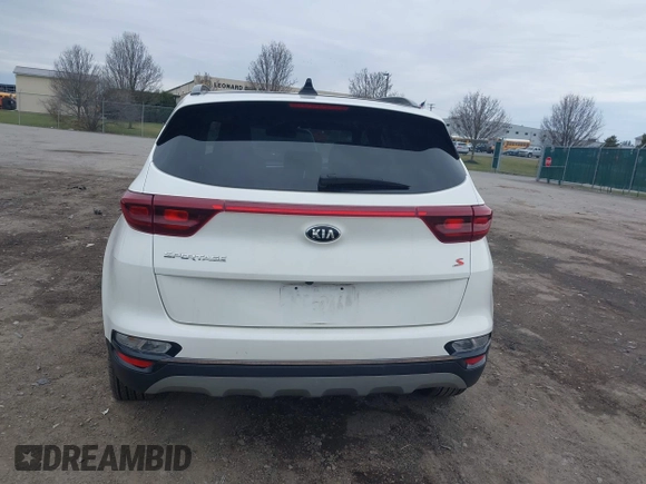 2020 Kia Sportage S with VIN KNDP6CAC0L7833915, listed as a IAAI auction lot 41940692 with 55,005 mi miles. Bid and sale history available at carsss.com. Image 16.