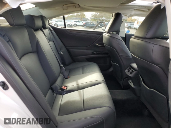 2024 Lexus ES with VIN 58ADZ1B18RU172578, listed as a Copart auction lot 42027655 with 8,339 mi miles and Salvage Title. Bid and sale history available at carsss.com. Image 10.