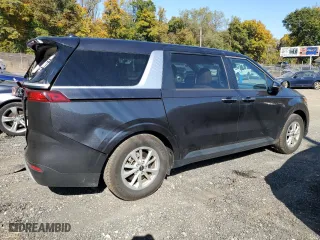 2023 Kia Carnival LX with VIN KNDNB4H33P6248790, listed as a Copart auction lot 76747534 with 40,102 mi miles and Salvage Title. Bid and sale history available at carsss.com. Image 3.