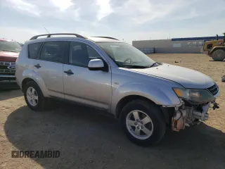 2007 Mitsubishi Outlander LS z VIN JA4MT31X57Z012313, wystawiony jako Copart lot #48812055 z przebiegiem 139 066 mil mil oraz Szkoda całkowita • Salvage title. Historia ofert i sprzedaży dostępna na DreamBid. Obrazek 4.
