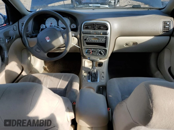 2004 Saturn L L300 1 z VIN 1G8JC54F24Y501352, wystawiony jako Copart lot #82625004 z przebiegiem 119 175 mil mil oraz Szkody całkowita. Historia ofert i sprzedaży dostępna na DreamBid. Obrazek 8.