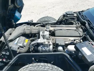 1992 Chevrolet Corvette with VIN 1G1YY23P6N5111770, listed as a IAAI auction lot 42366542 with 39,505 mi miles and . Bid and sale history available at DreamBid. Image 19.