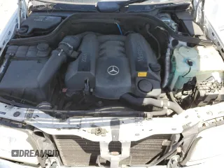 2000 Mercedes-Benz C 230/260/280/320 z VIN WDBHA29G4YA860192, wystawiony jako Copart lot #55161175 z przebiegiem 196 961 mil mil oraz Szkoda całkowita • Salvage title. Historia ofert i sprzedaży dostępna na DreamBid. Obrazek 11.