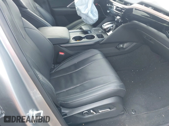 2022 Acura MDX Technology with VIN 5J8YE1H44NL019529, listed as a IAAI auction lot 41138080 with 17,757 mi miles and . Bid and sale history available at DreamBid. Image 5.